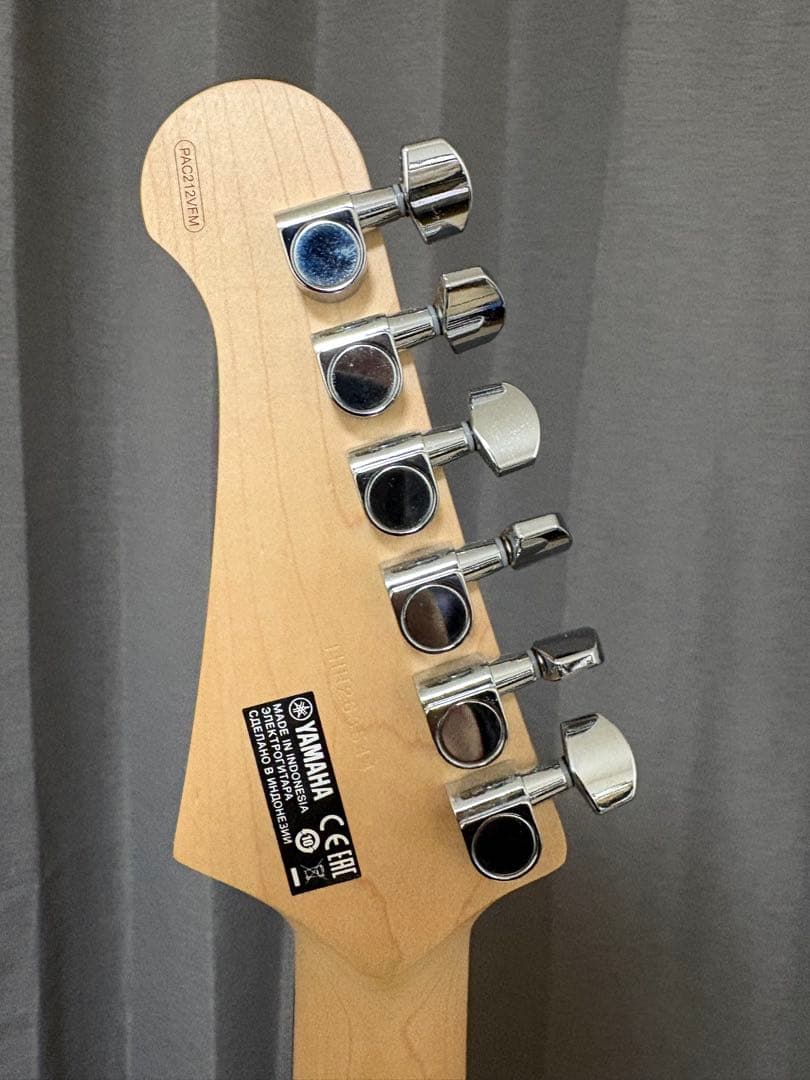 ギター YAMAHA PACIFICA212VFM TBL