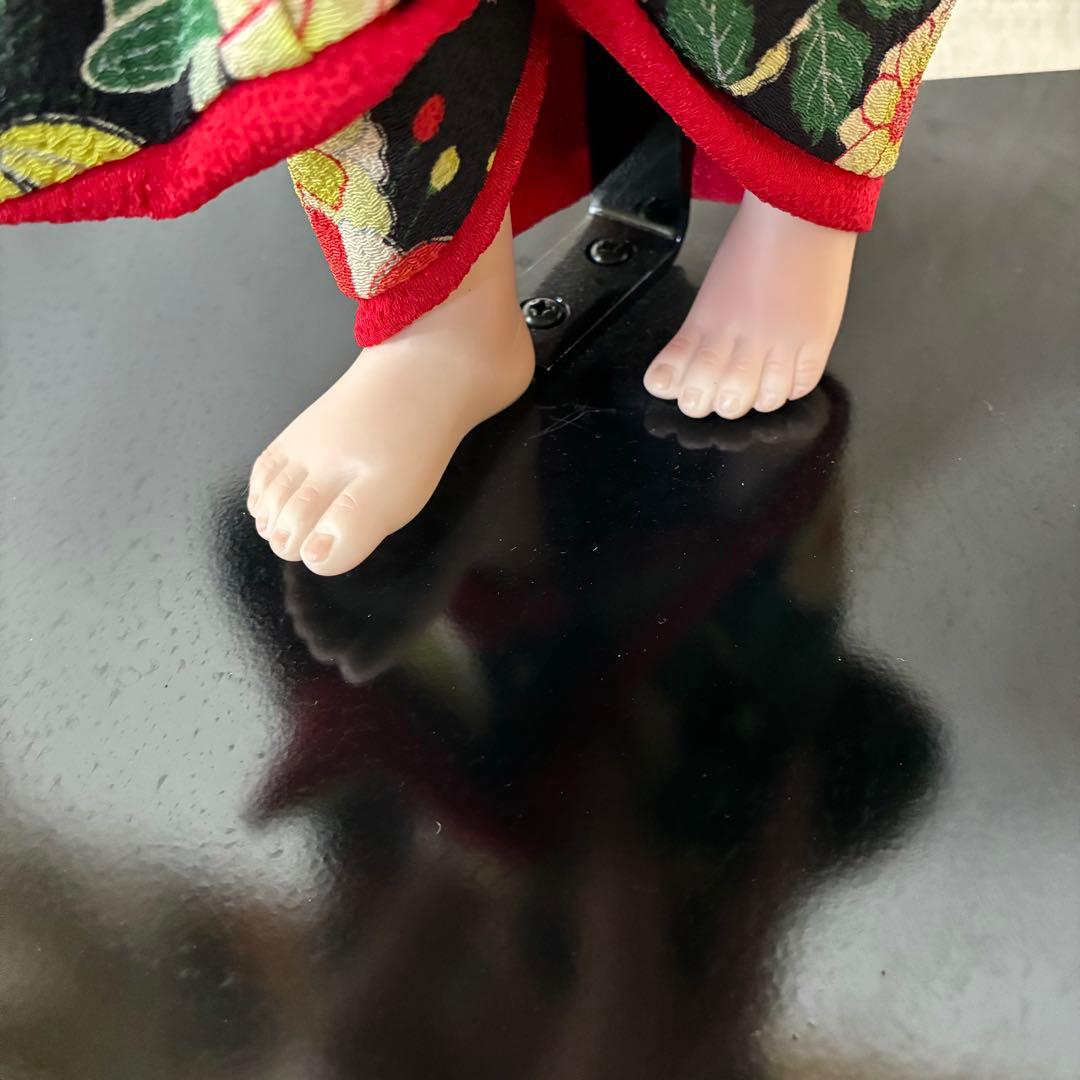 三輪輝子　市松人形