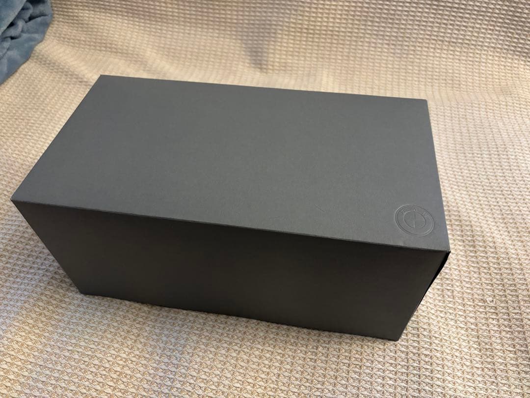  7シリーズ ミニカー 1/18 シルバー