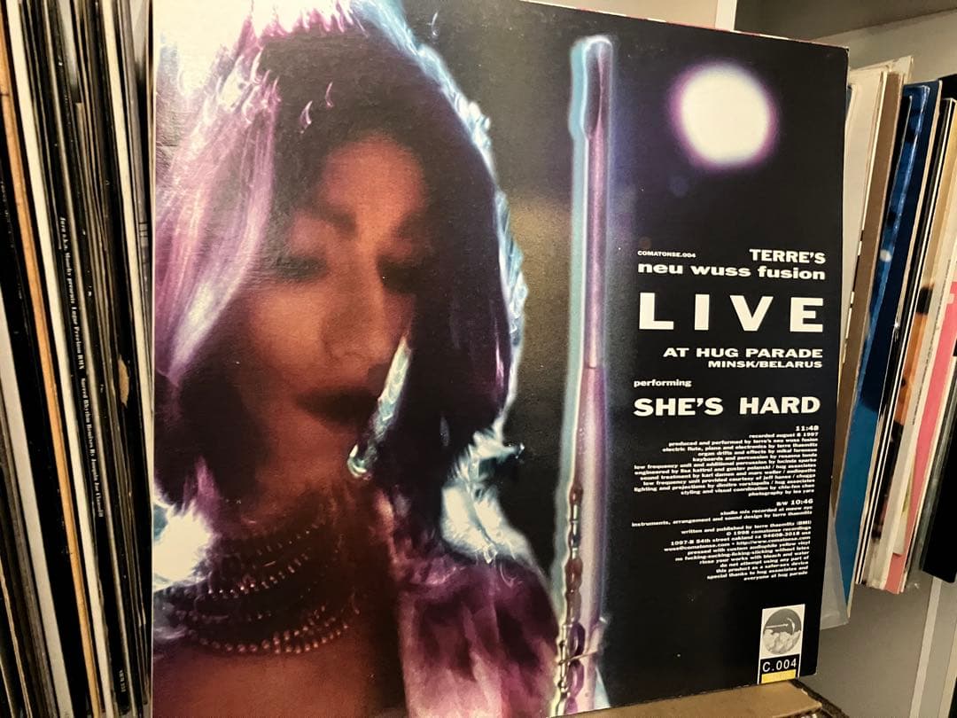 Terre’s Neu Wuss FusionShe’s Hard (LIVE)