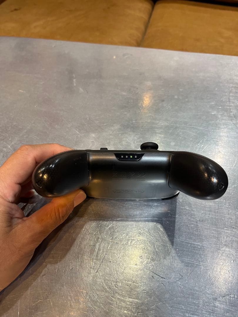 ニンテンドーswitchモンハンライズスペシャルエディションプロコンとオマケ付き