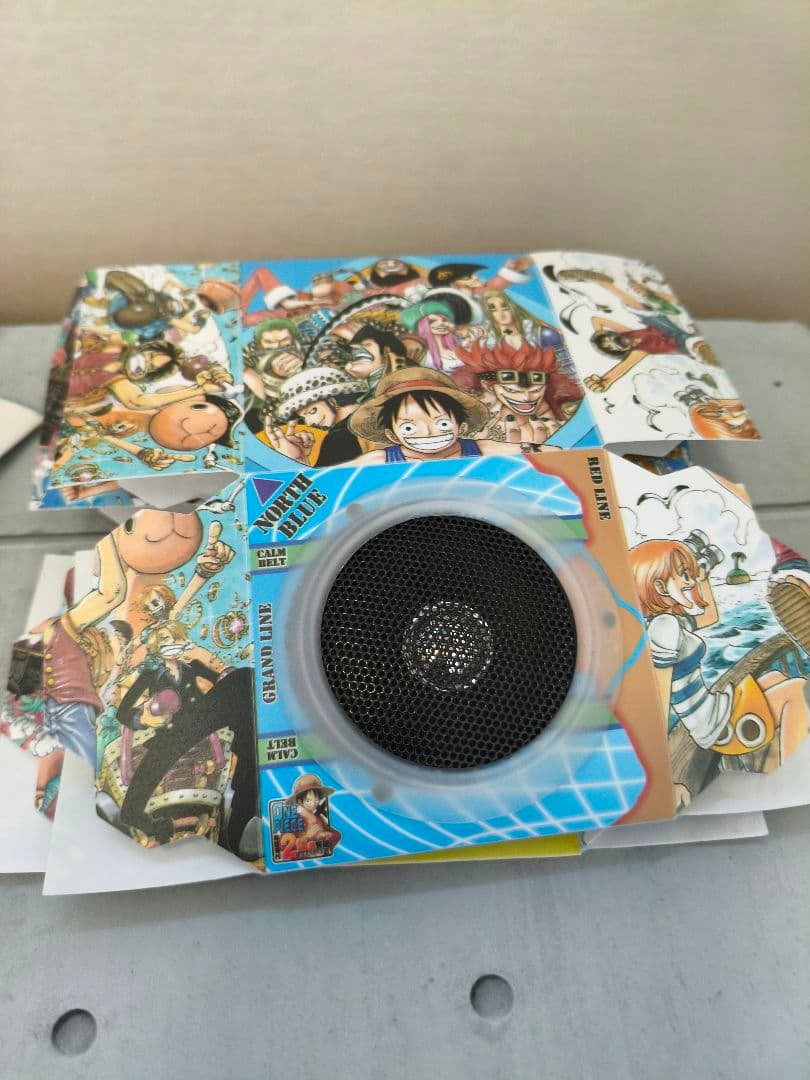 ONE PIECE ワンピース　コミックカバーBOXスピーカー　ルフィの秘宝