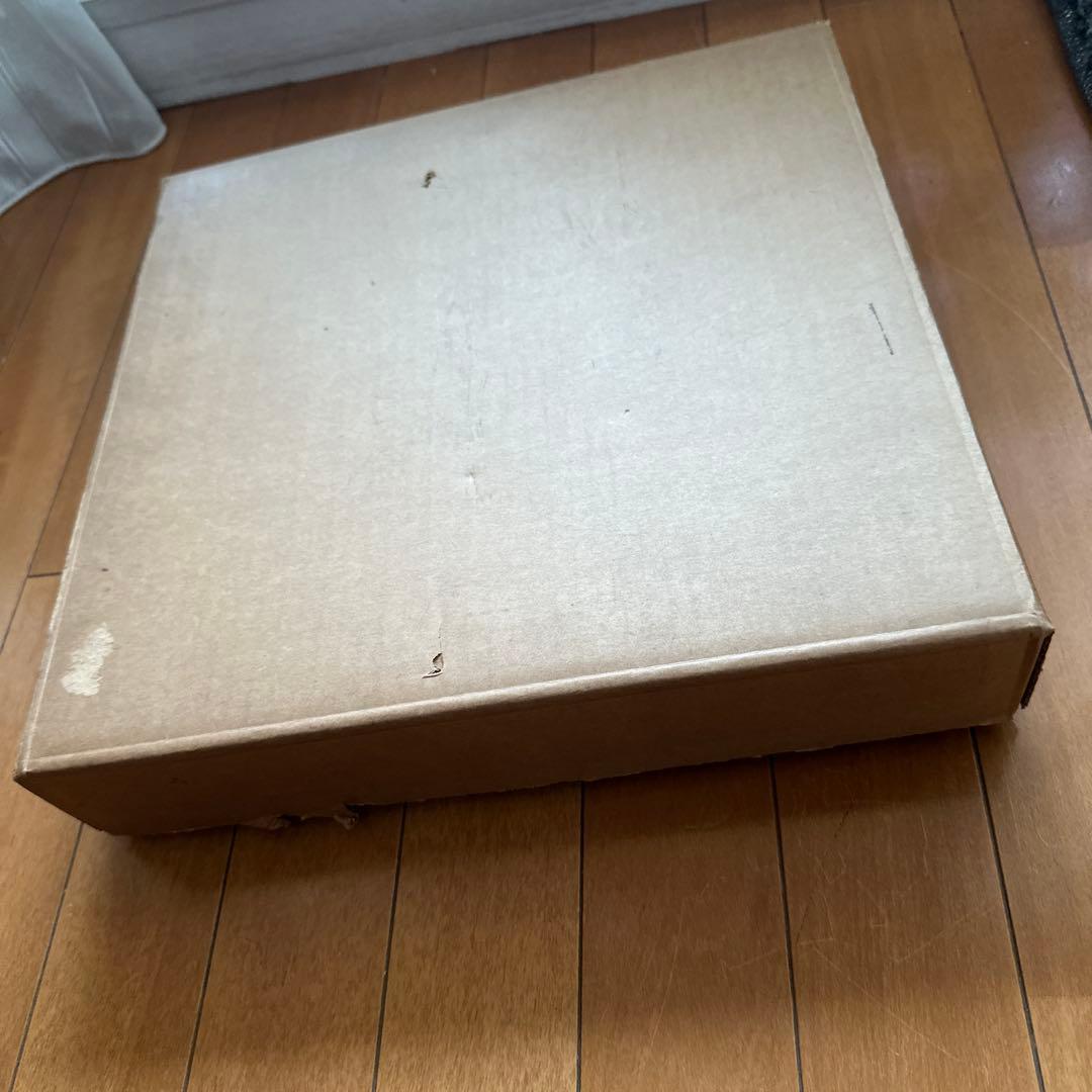 糸巻棚　緑×赤　茶道具　横幅33×奥行33.3×高さ53 組み立て式　元箱付き