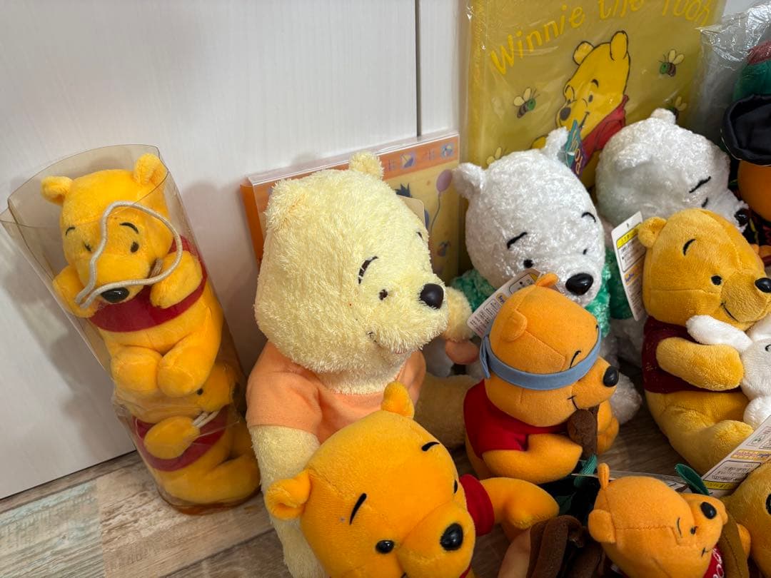 プーさん　イーヨー　ディズニー　まとめ売り　レアな商品あり　ぬいぐるみ　新品あり