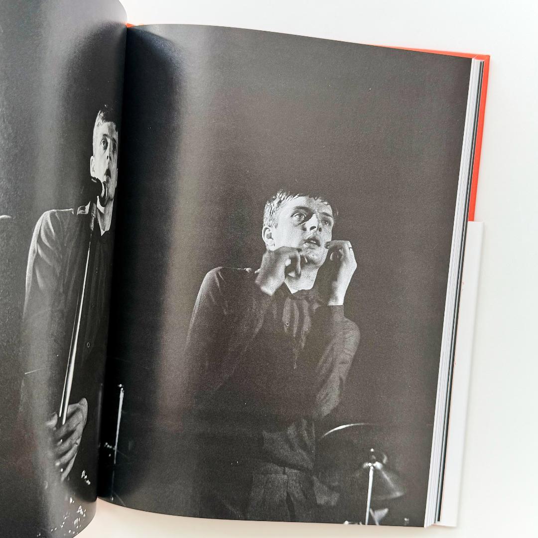 JOY DIVISION ／ KEVIN CUMMINS ジョイ・ディヴィジョン