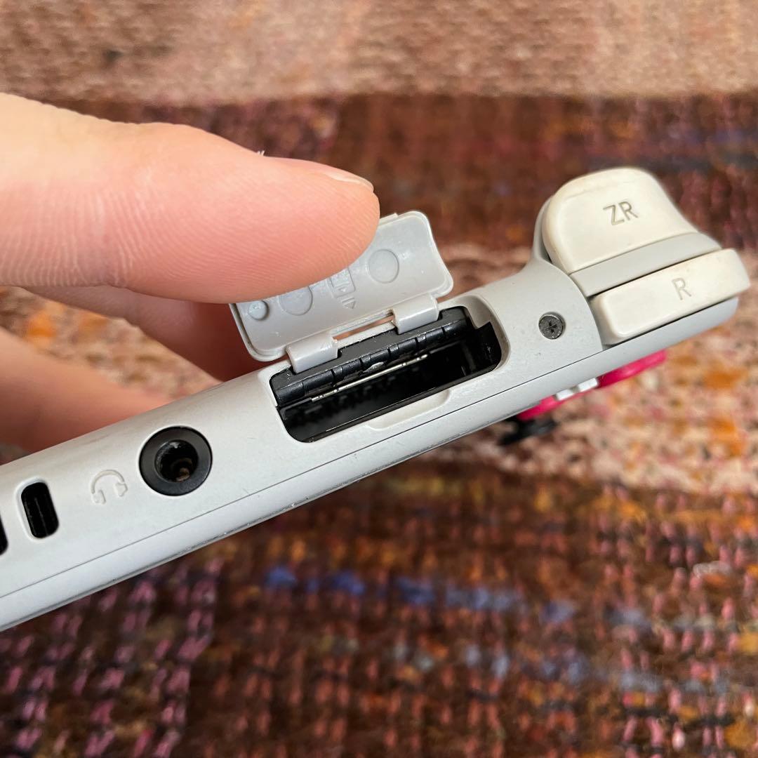 Nintendo Switch Lite ザシアン　ザマゼンタポケモンデザイン