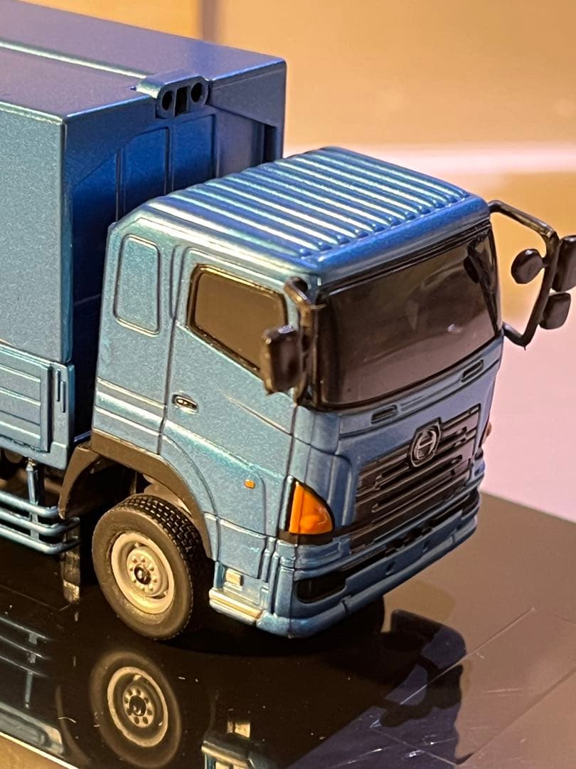 日野　プロフィア　模型