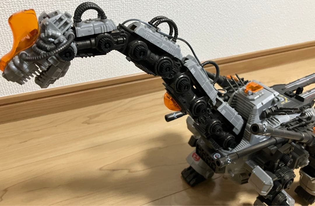 カ*ヤ様 ゾイド　ウルトラザウルス　ジャンク品　訳あり　難あり　部品取り　TOM