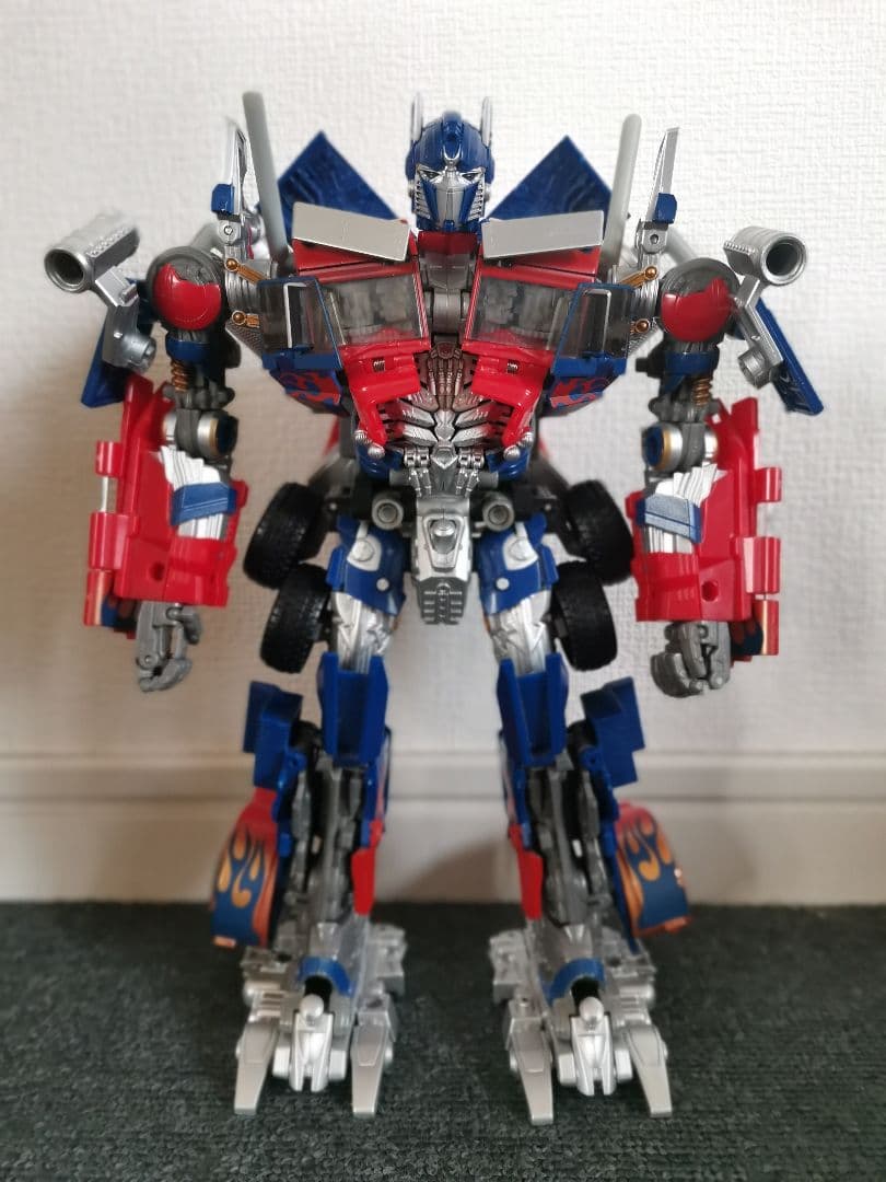 トランスフォーマー　オプティマスプライム　MB-11 10th アニバーサリー