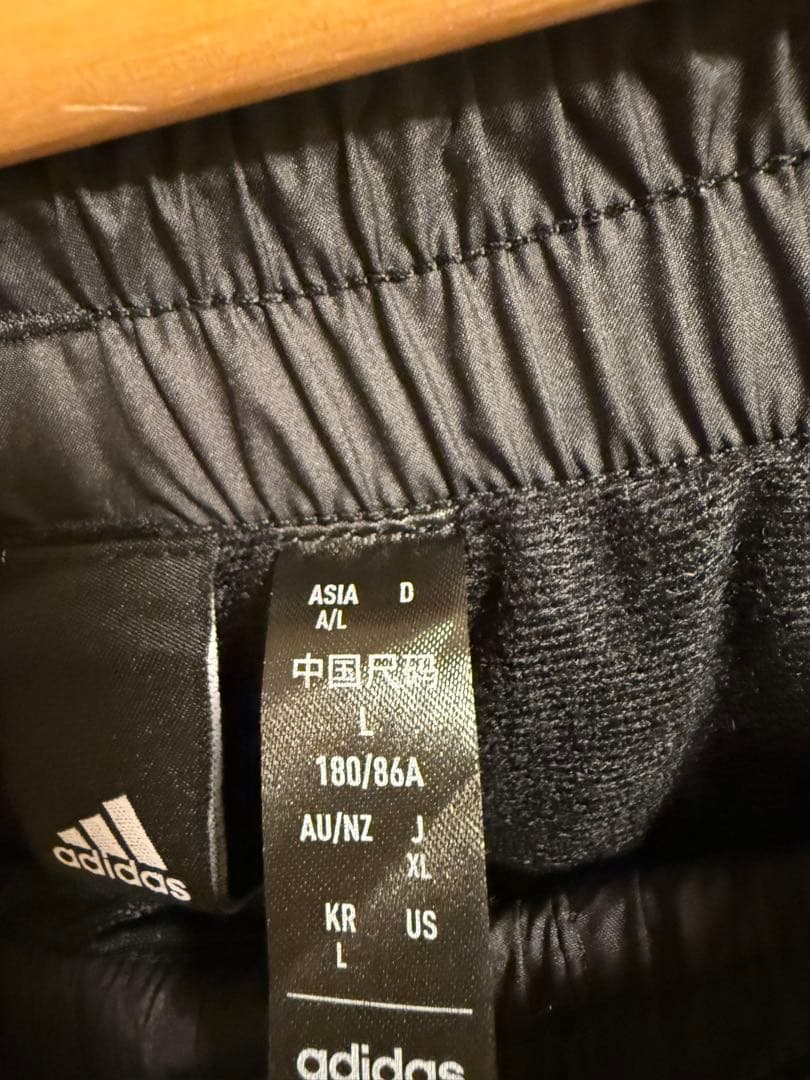 アディダス ブラック ウィンドブレーカー ジャケット　パンツ XL 新品未使用