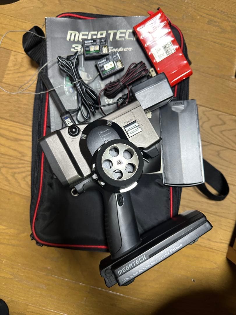 フタバ 3PK SUPER 40MHz R303FHS×2個 フタバ純正バッグ付