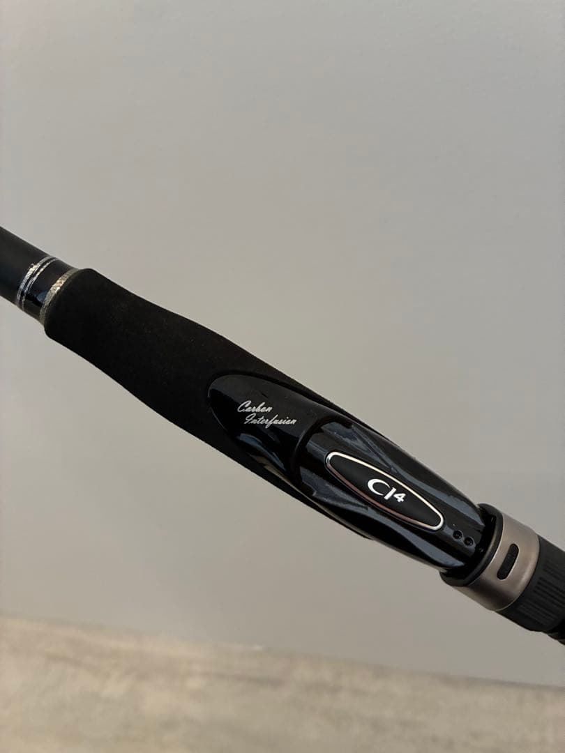 スカイ　シマノ　ボーダレス BB 420M-T　磯竿1.5号相当