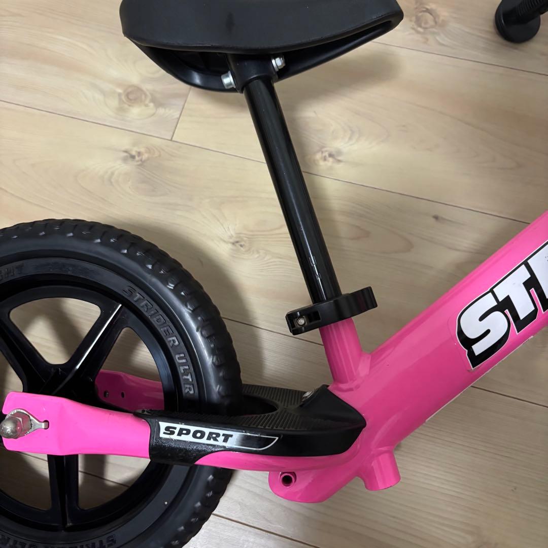 STRIDER バランスバイク ピンク　スポーツ