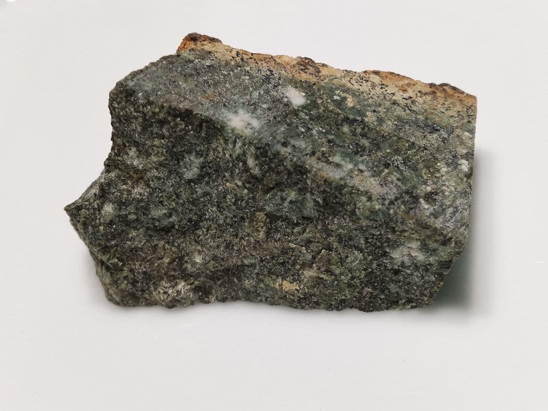 パワーストーン　ストーンヘンジの石（プレセリブルーストーン）84ｇ　No.320