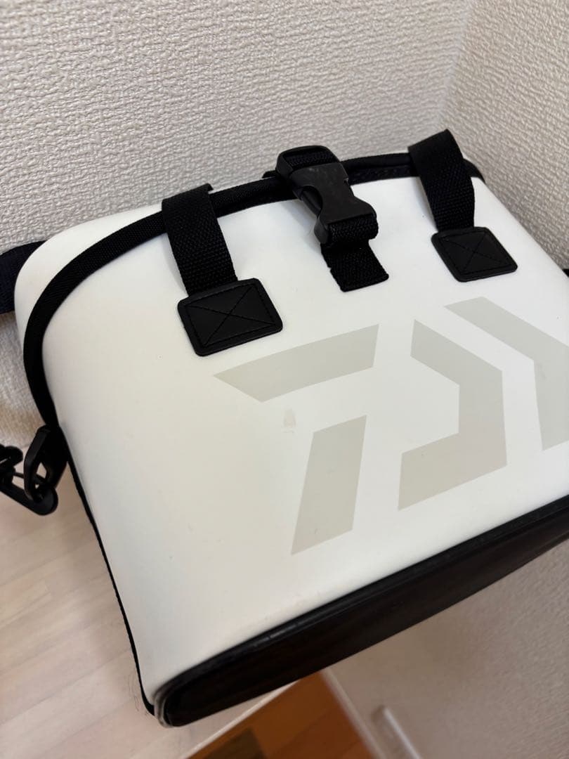 最終価格　ダイワ　トーナメントX2500LBAバッグウキセット