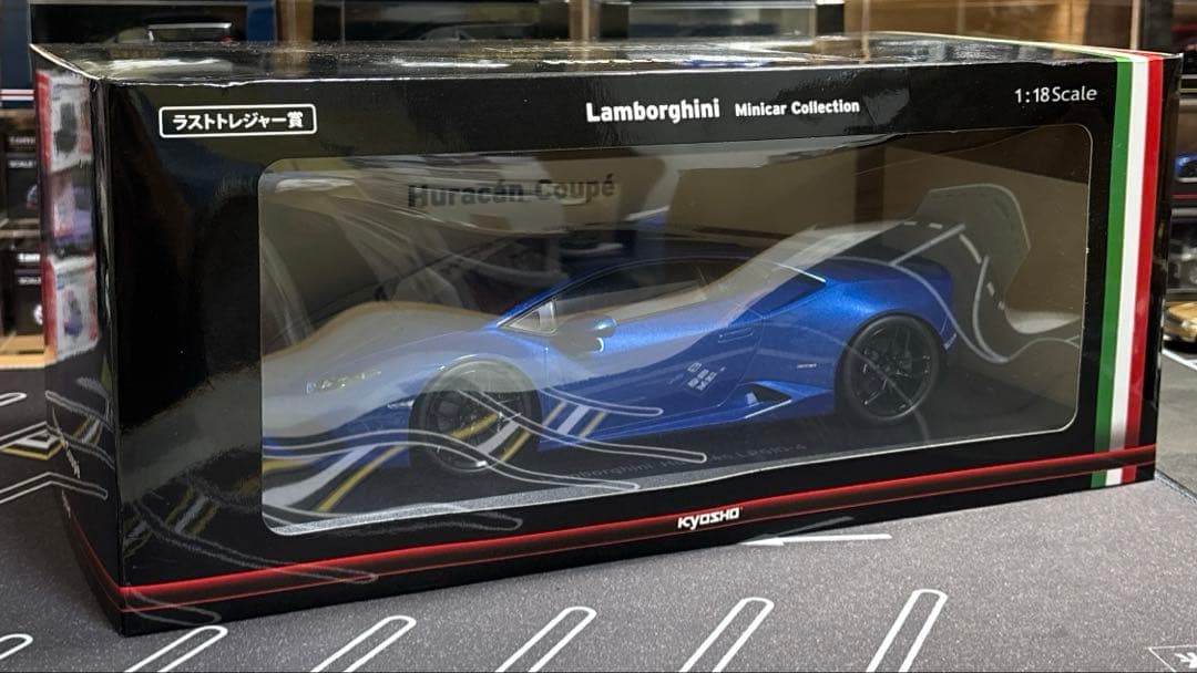 京商 1/18 ランボルギーニ ウラカン LP610-4 ブルーメタリック