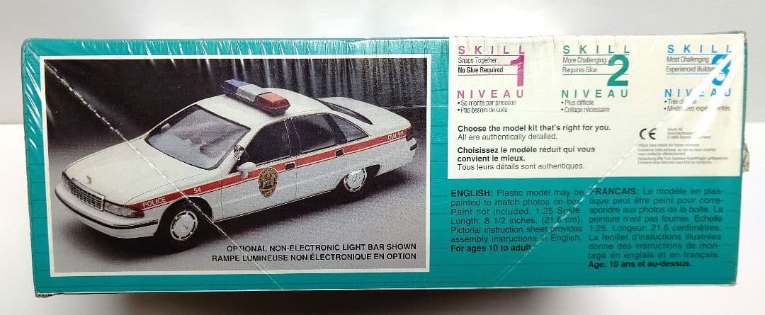 希少!！ 激レア!！未開封 Revell シボレー カプリス ポリス カー