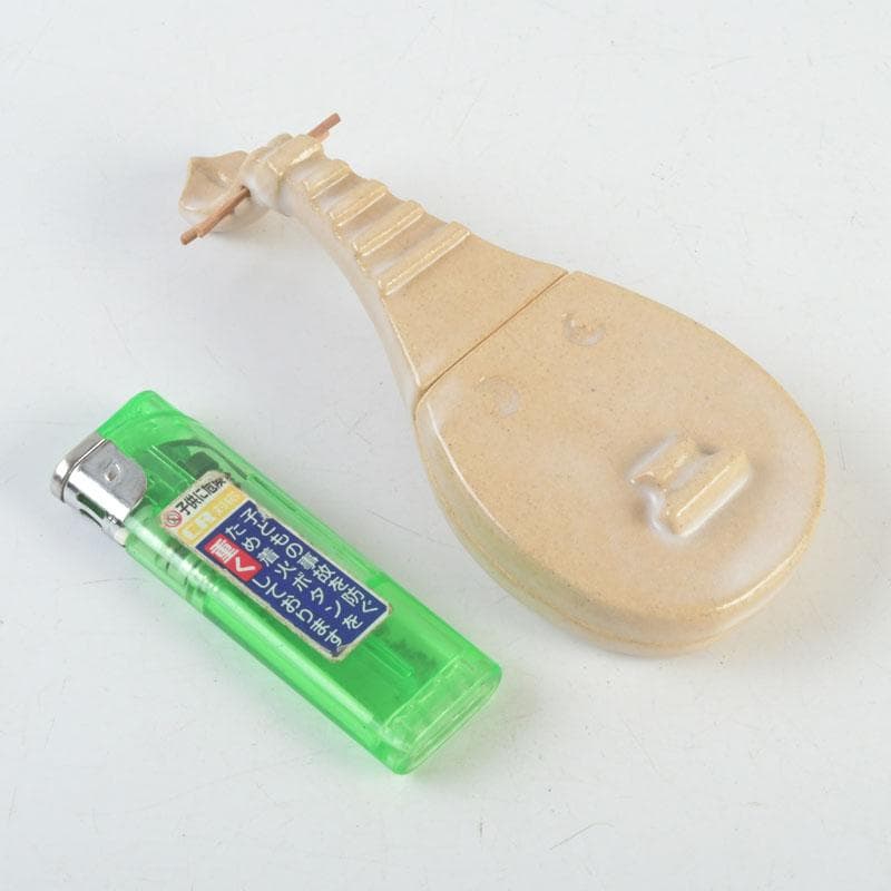 茶道具　萩焼　宗栄造　琵琶香合　共箱　V　9337