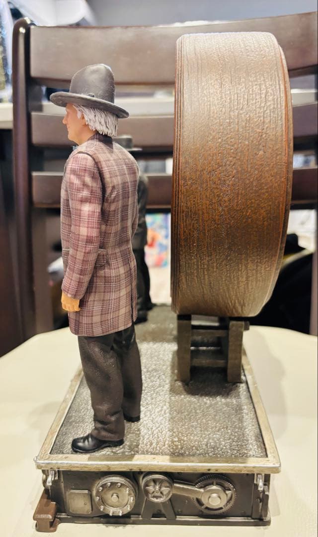 【希少】アイアンスタジオ バックトゥザフューチャー フィギュア 時計台