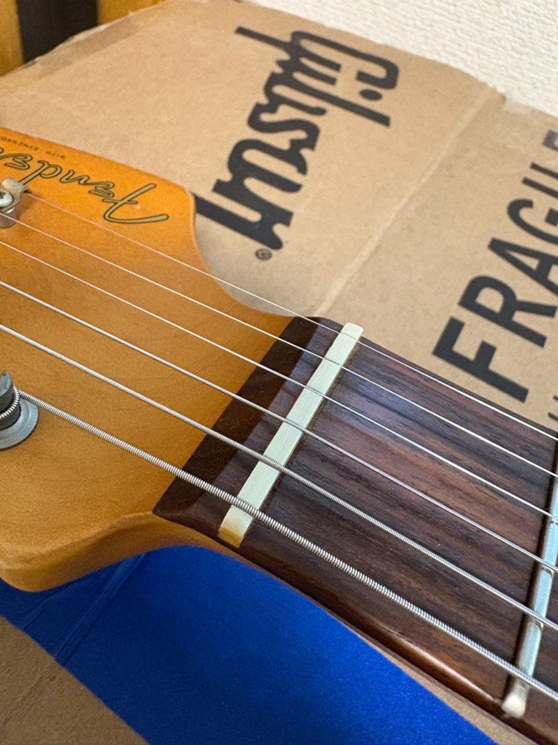 Fender road worn ストラト 初期 パーツカスタム