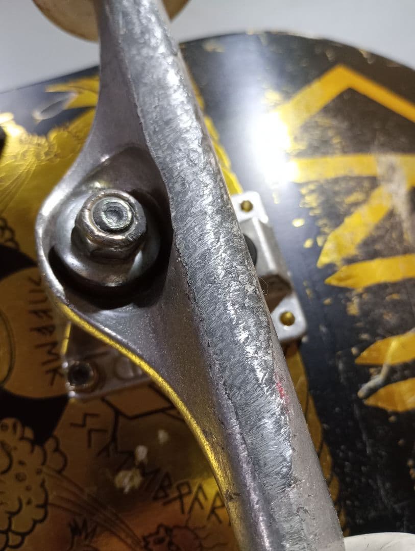 CREATURE ジョン・ワージントン スケボー 中古品