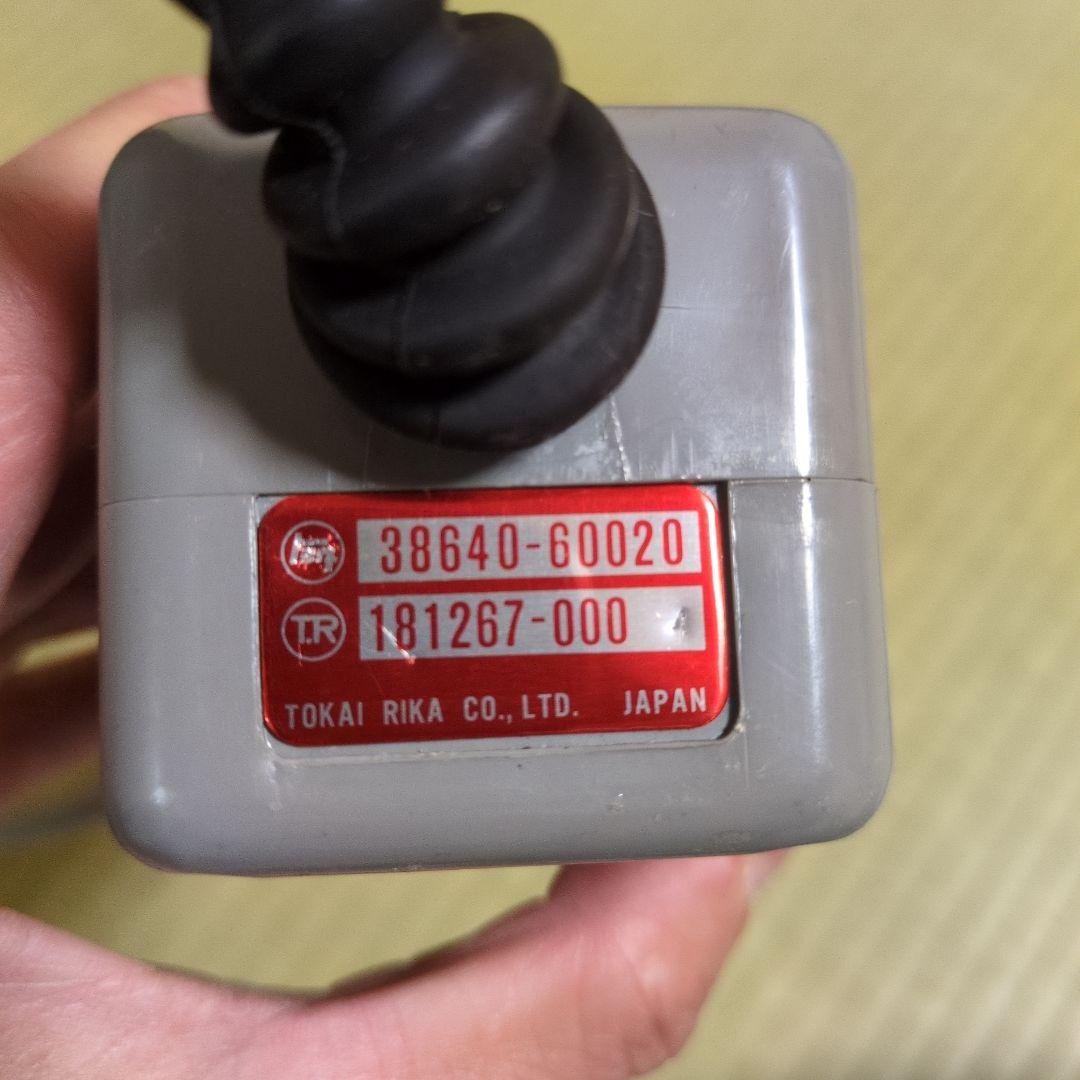 TOYOTA ラウンドクルーザー　ウィンチリモコン