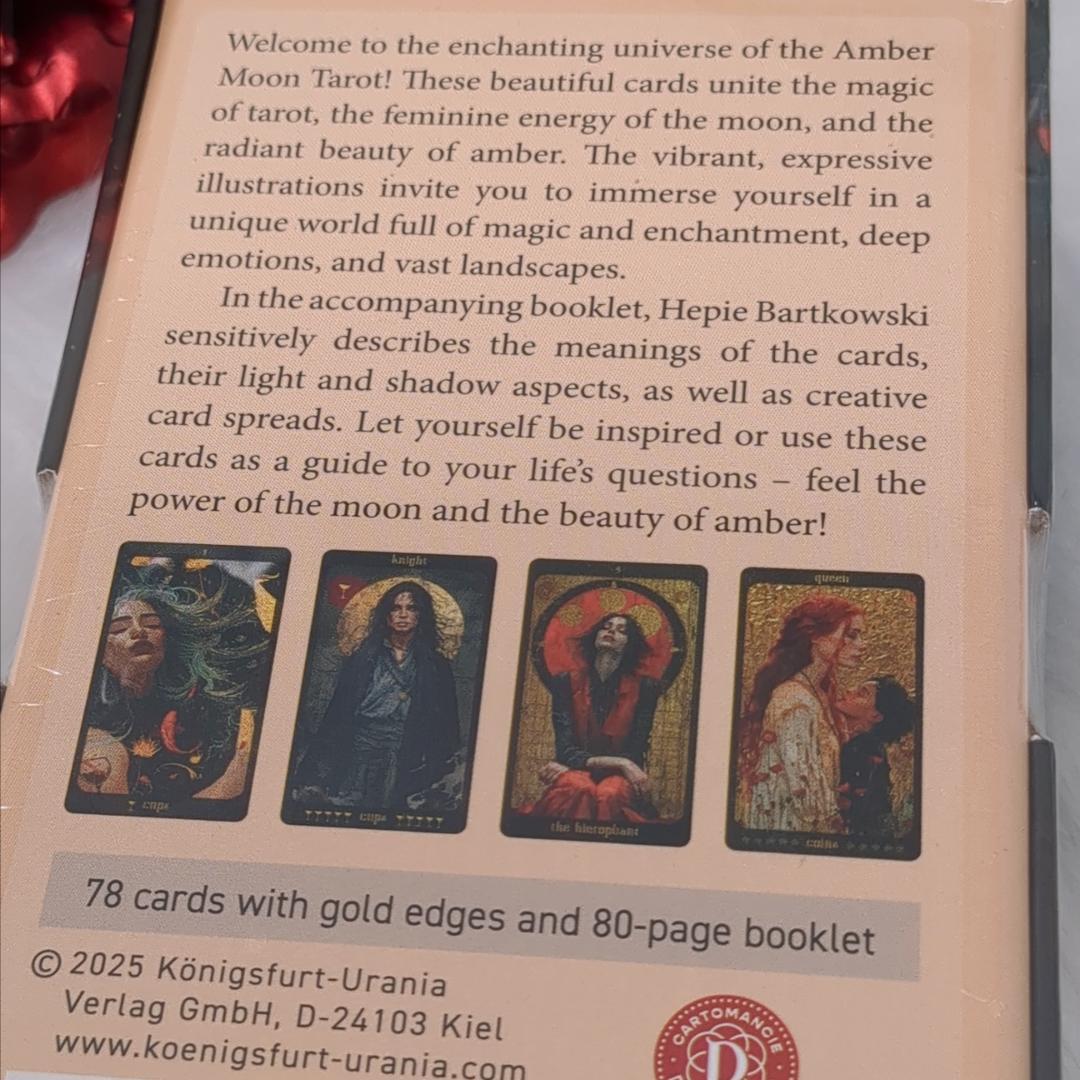 【正規品タロットカード】入手困難☪︎芸術的＆力強い色彩の月と琥珀の輝きのタロット