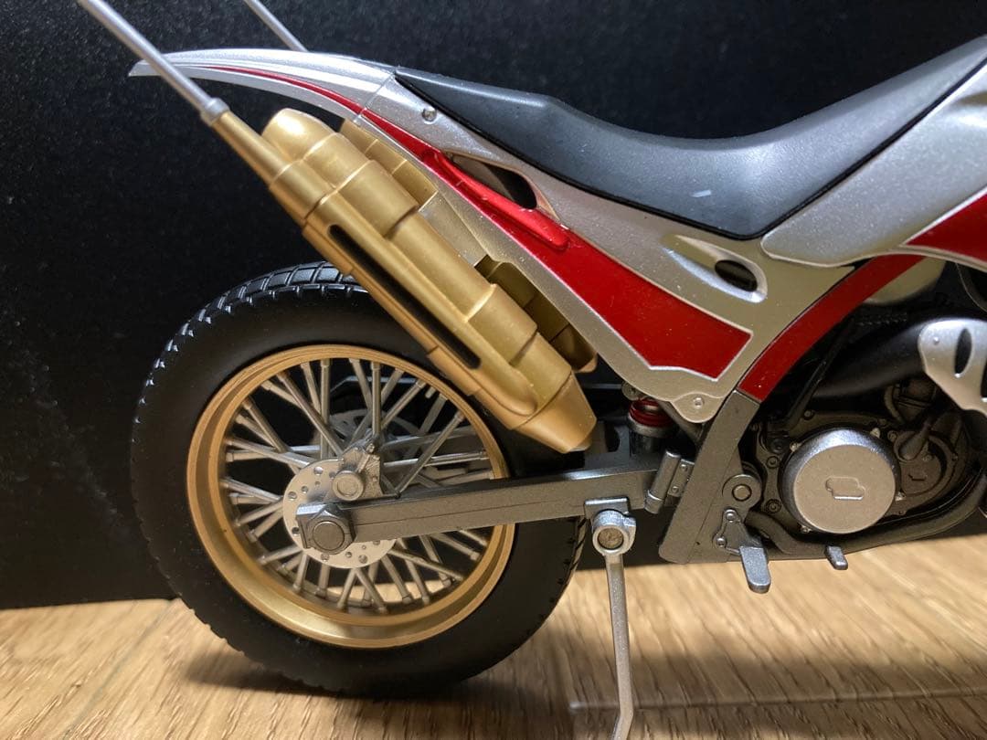 S.H.Figuarts トライチェイサー2000 仮面ライダークウガ