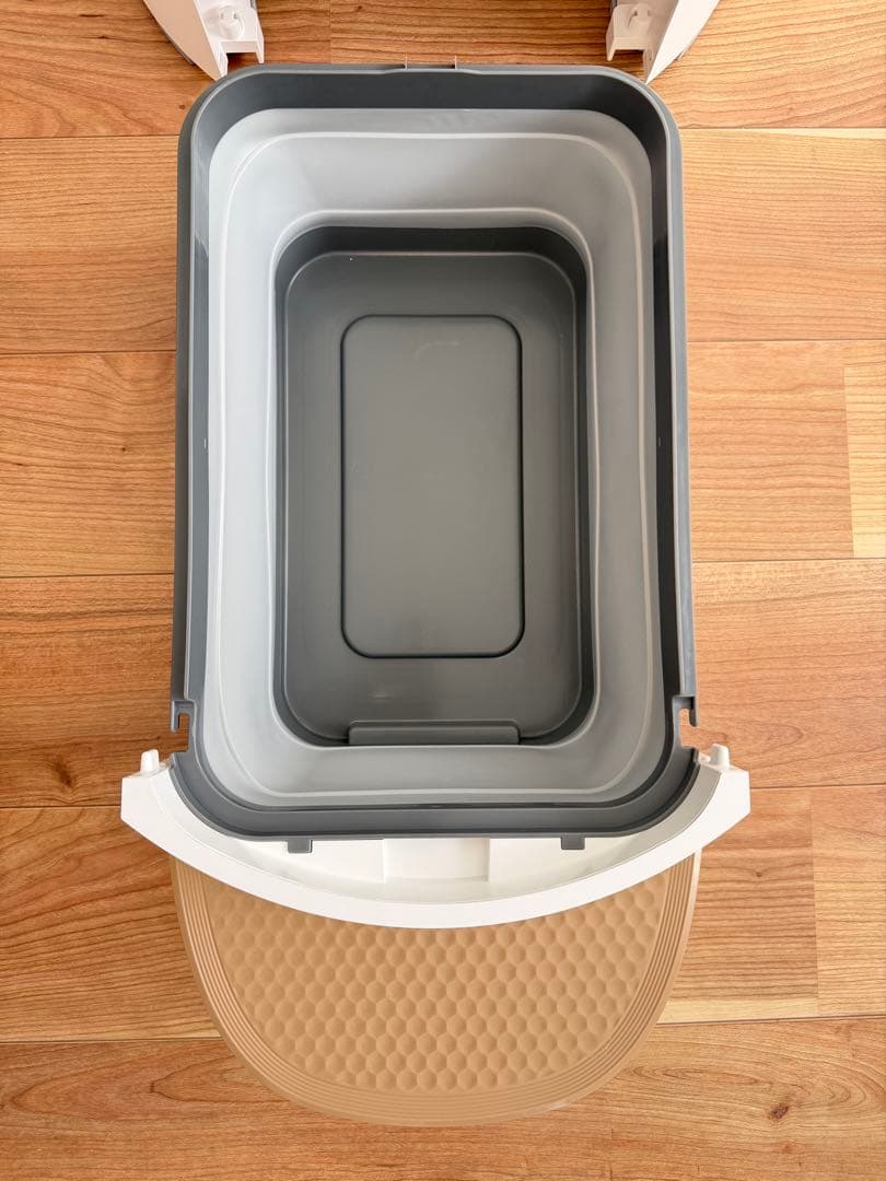 自動猫用トイレ LR10 ホワイト　MOVA