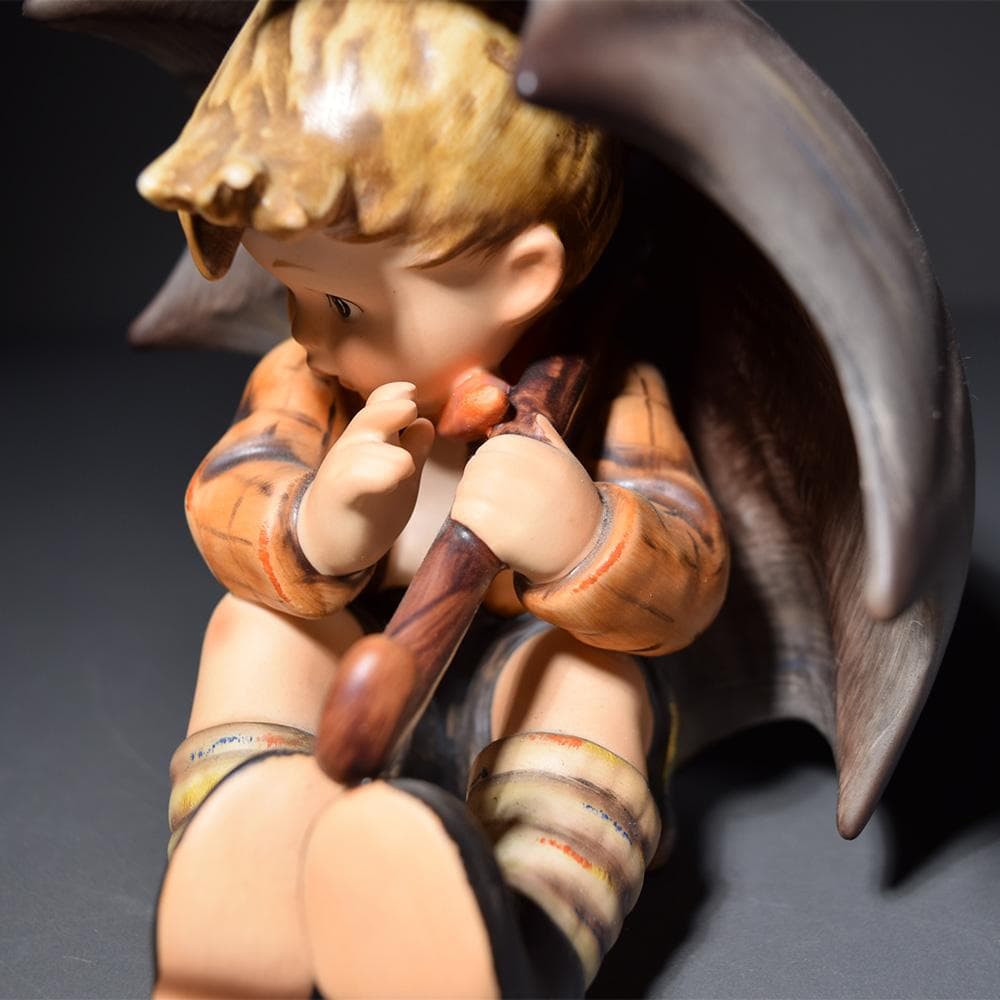 ドイツ Goebel ゲーベル 傘の少年 傘の少女 フンメル人形 フィギュリン