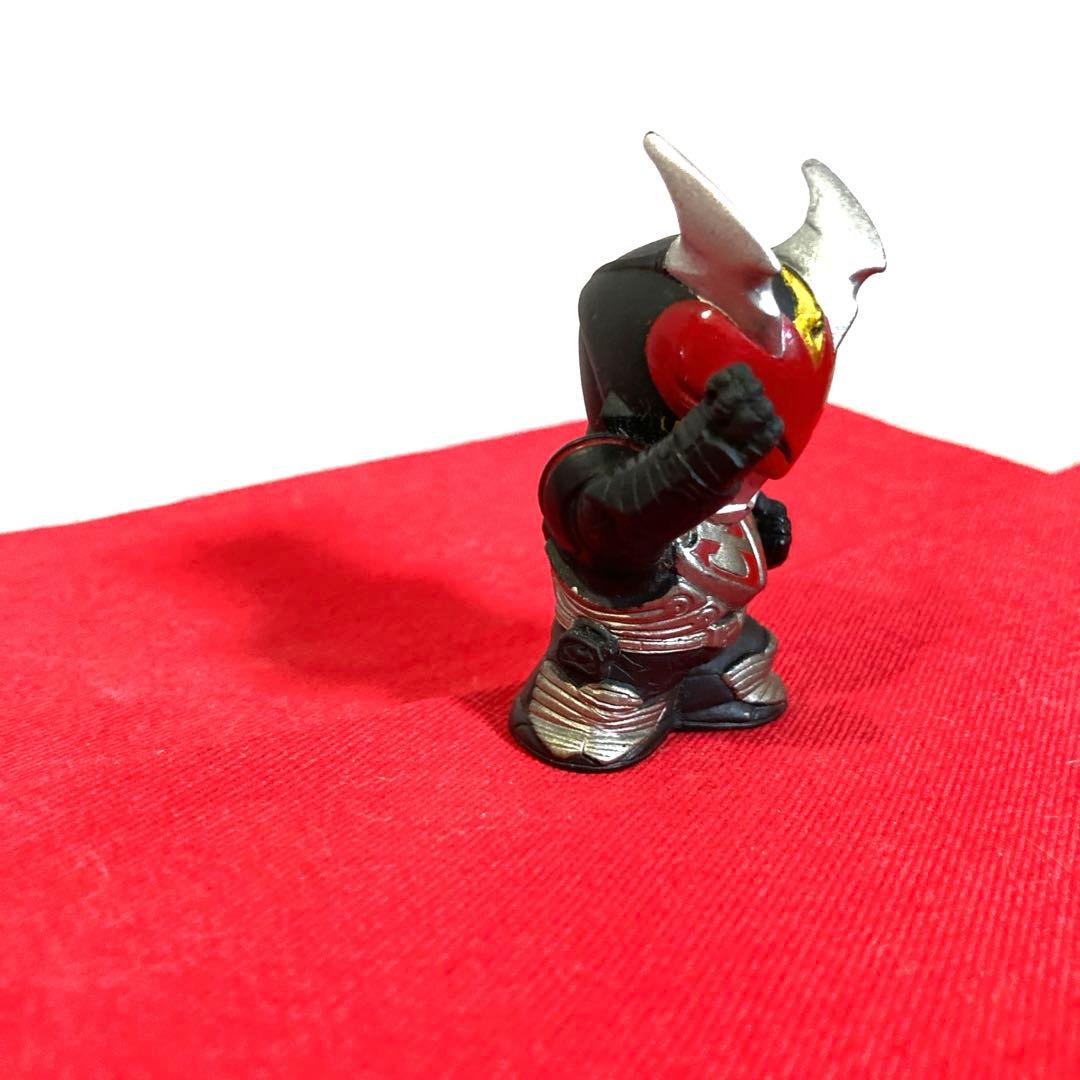 仮面ライダーカリス 仮面ライダー剣 フィギュア 当時物 SHF 真骨彫 希少 黒