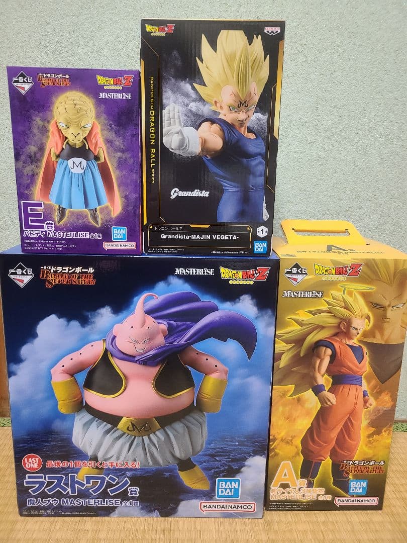 ドラゴンボール フィギュア4体セット　魔人ブウ魔人べジ一タ超サイヤ人3バビディ
