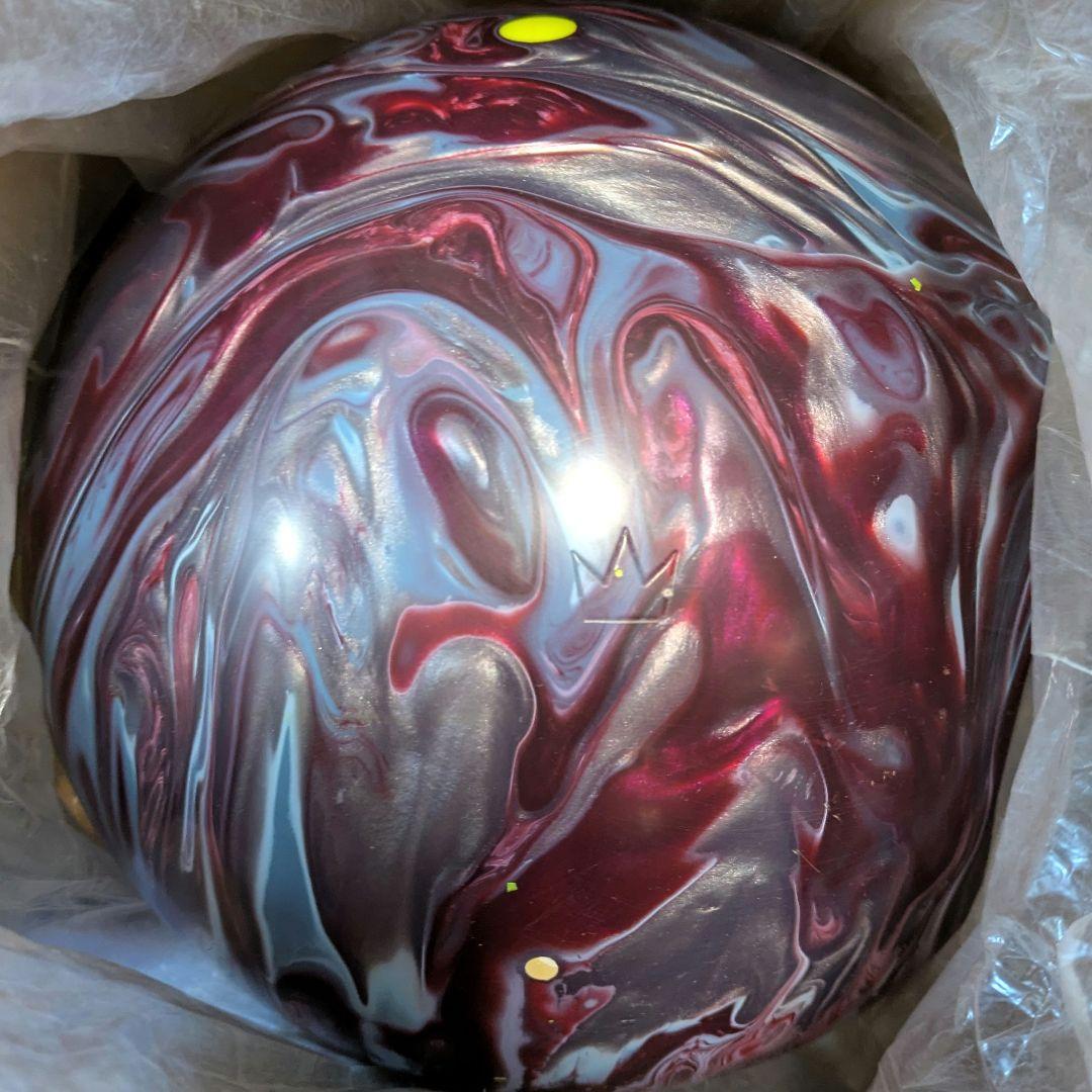 マスターマインドアインシュタイン ボウリングボール 15lb