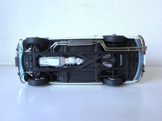 PYOMAROさん専用 オートアート1/18 オースチンヒーレー 3000MKⅠ