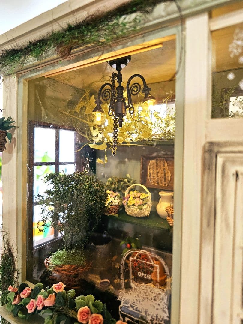 ミニチュア★ドールハウス ★ナチュラルな花屋さん★Hです