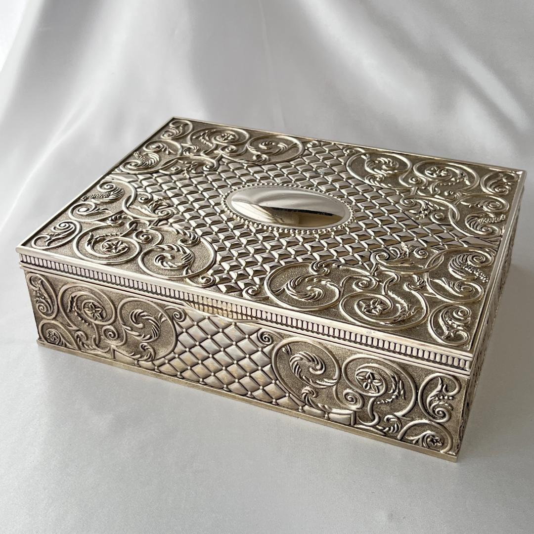【GODINGER】 ビクトリアンのジュエリーボックス【シルバープレート】
