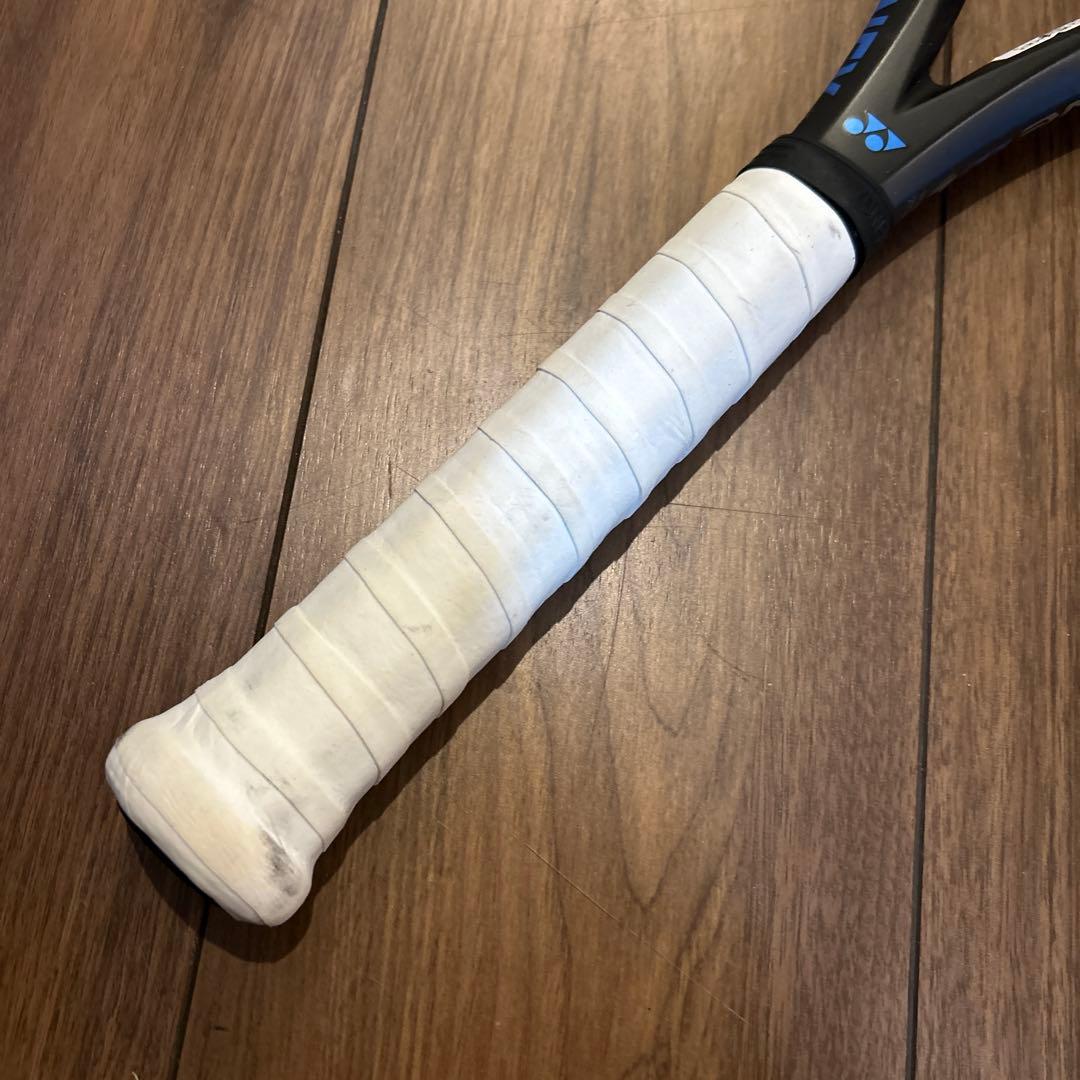 希少ヨネックス　YONEX イーゾーン　EZONE 100 ハイパーMG