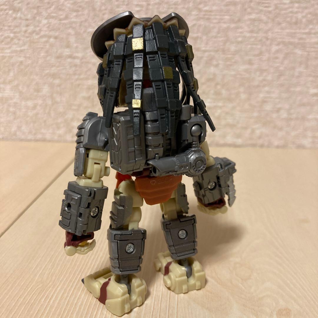 MEGA BOX プレデター