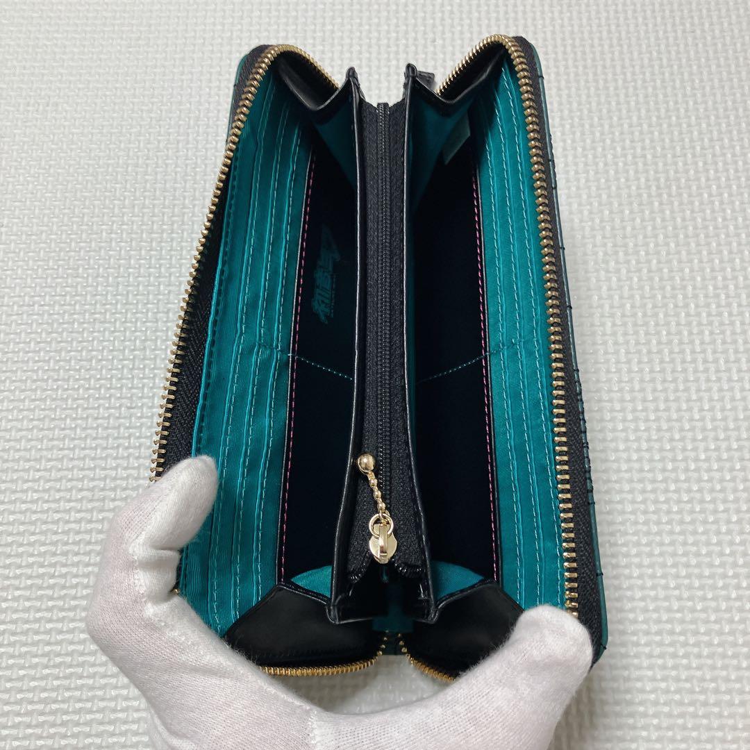 未使用　希少　初音ミク 本革ウォレット＆名刺入れセット 特製ギフトボックス