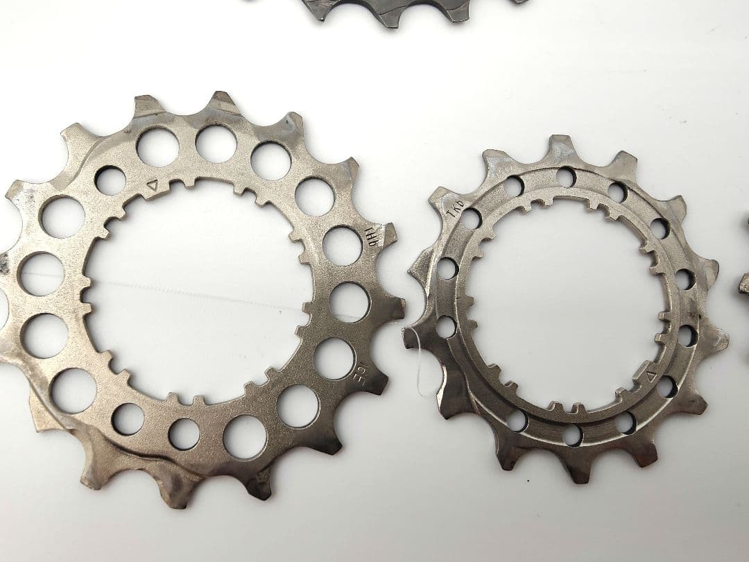 【最終価格！！】シマノR9200デュラエーススプロケット（11-30）美品☆