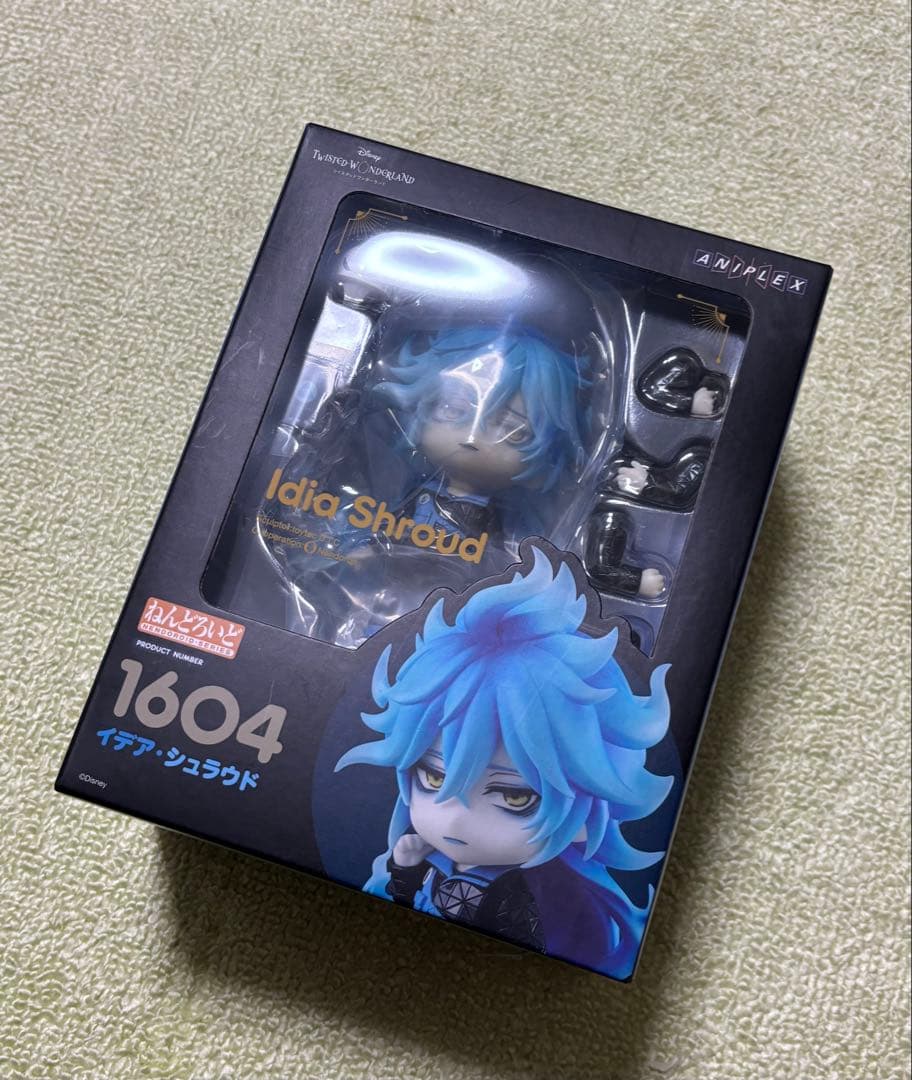 未使用　イデアシュラウド　ねんどろいど【缶バッジ付き】