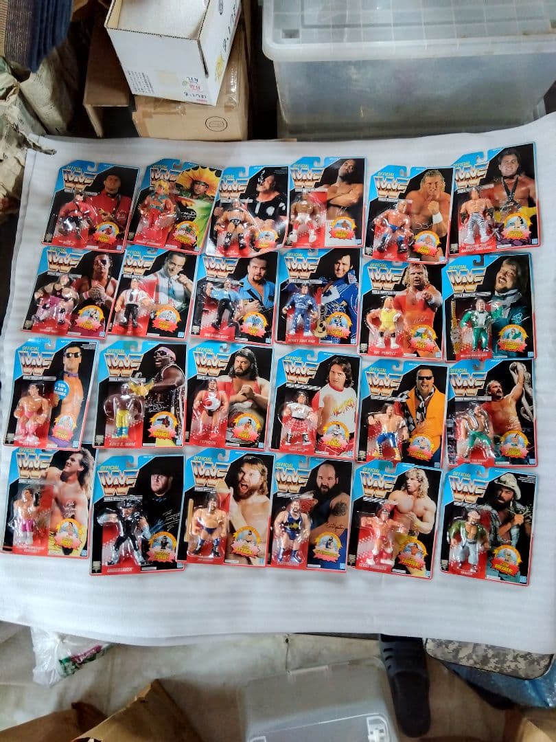 ハズブロ　WWF 　フィギュア 94個セット 未開封新品同様　奇跡の完全セット！
