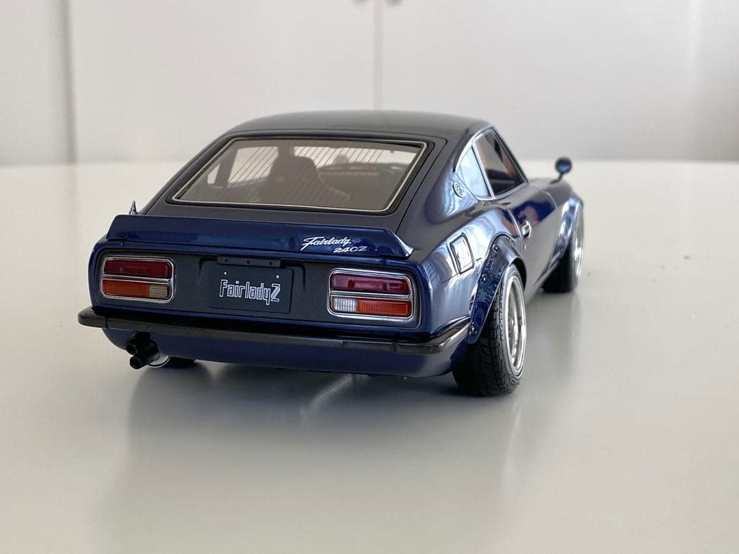 IGNITION MODEL 1/18 日産 フェアレディ 240ZG Blue