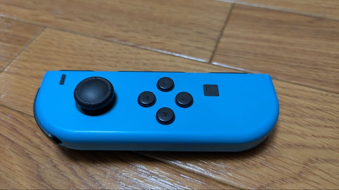 箱付き美品！ニンテンドースイッチ本体（おまけ：ハードケース、128GBのSD）