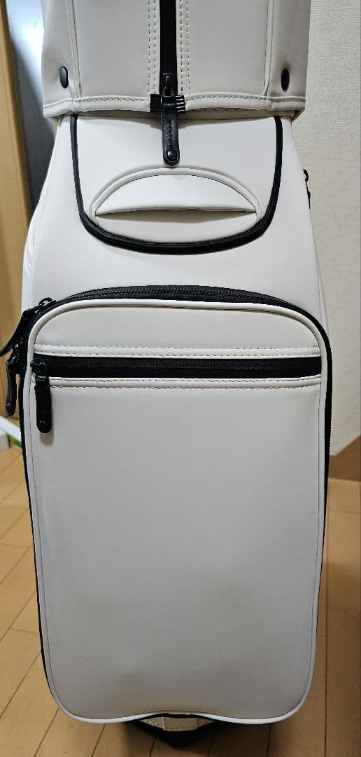 【美品】ベゼル　ホワイト キャディバッグ　 prime スタッフ　10インチ