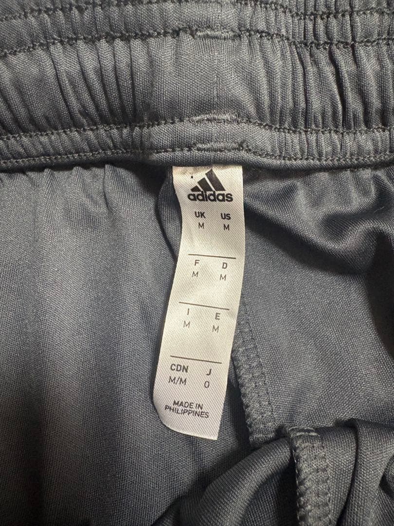 激レアadidas ドイツ代表 AEROREADY 長袖ウェア