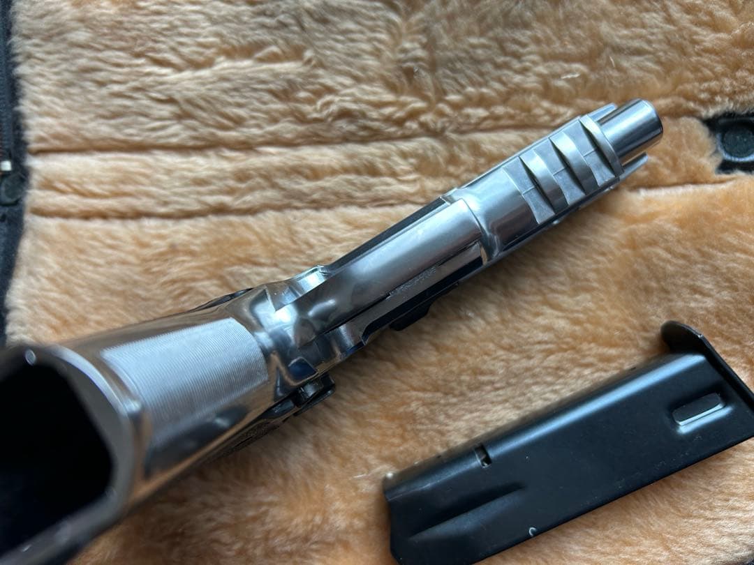 タナカワークス SIG P226 レイルド　ABS樹脂製　発火済み品