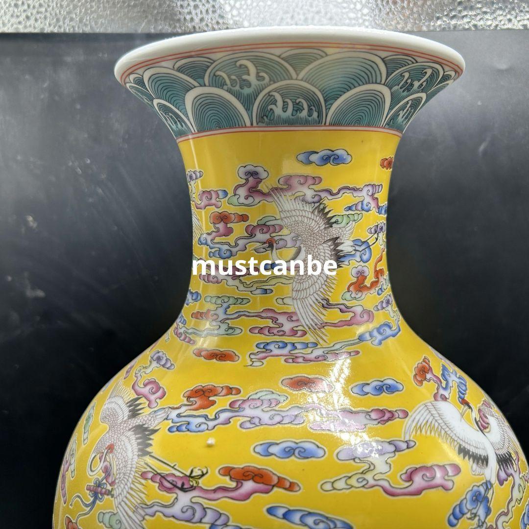 大清雍正粉彩海水鶴魚夜光磁器尾瓶 景徳鎮 陶磁器 装飾品 現代工芸品美術品 置物