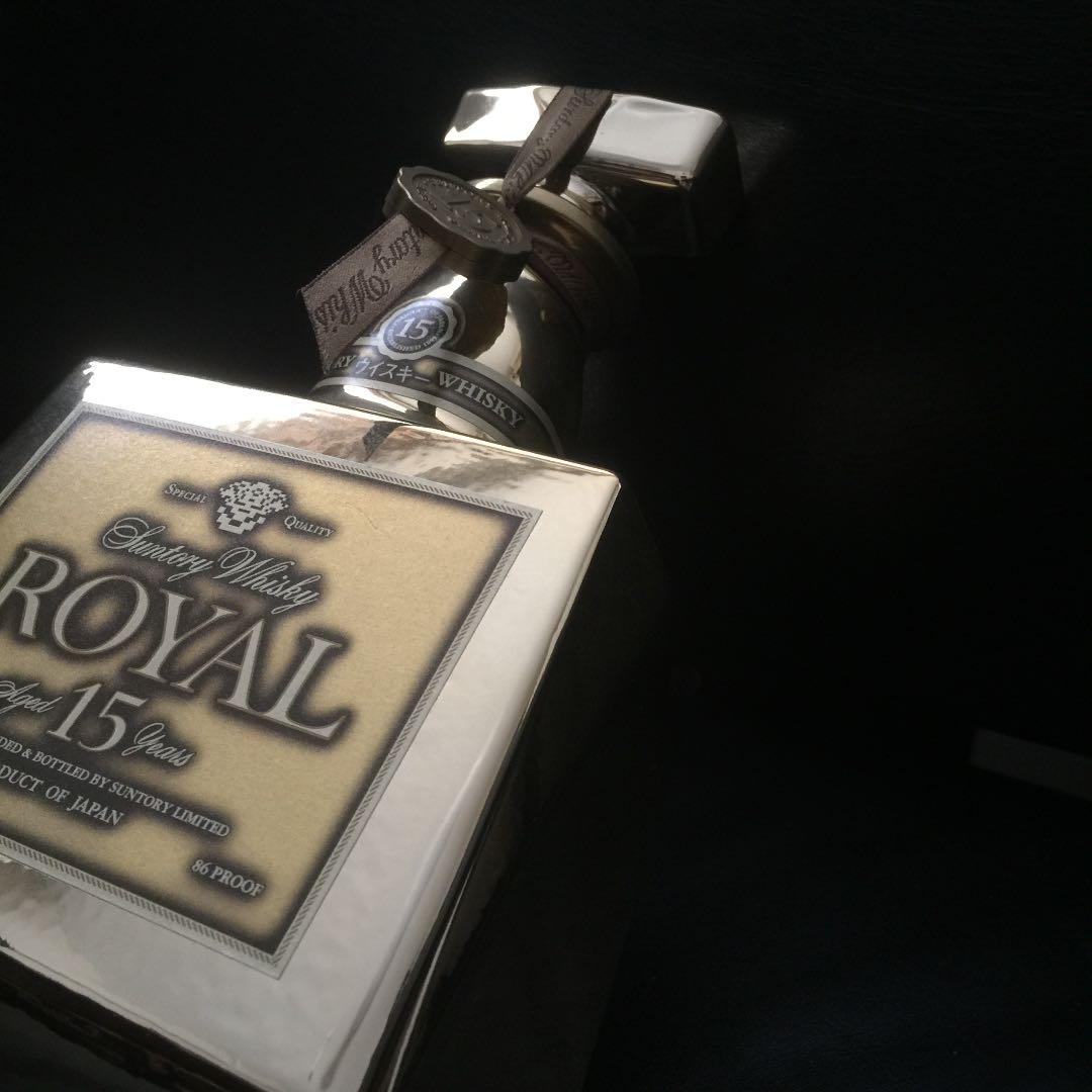 金サントリーローヤルプレミアム15年ウイスキー 全国50本限定非売品 希少超美品
