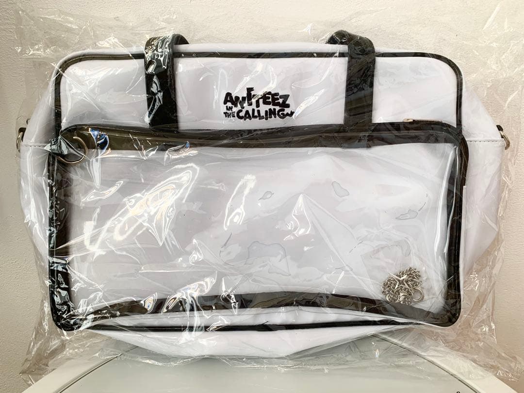 ヨサン トレカ ポケット ショルダーバック ATEEZ ANITEEZ